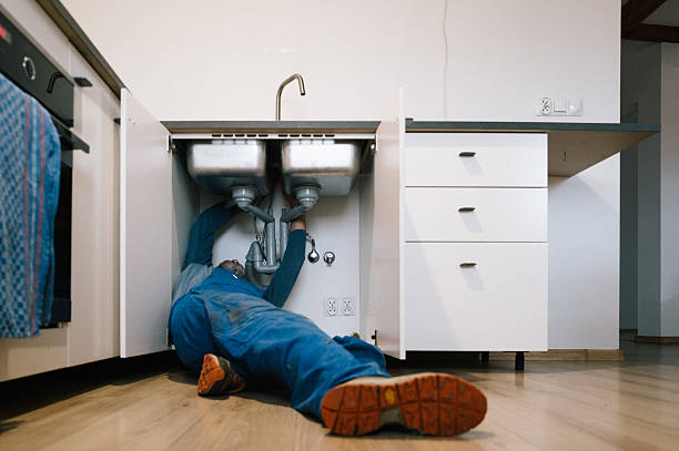 Professional Drain Cleaning technician working in Fultonham, OH